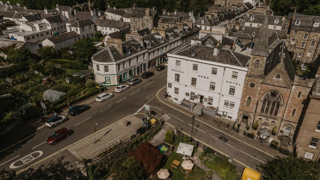Atholl Arms Hotel Данкельд Экстерьер фото