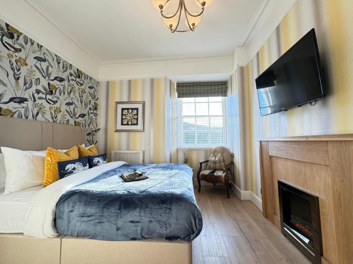 Atholl Arms Hotel Данкельд Экстерьер фото