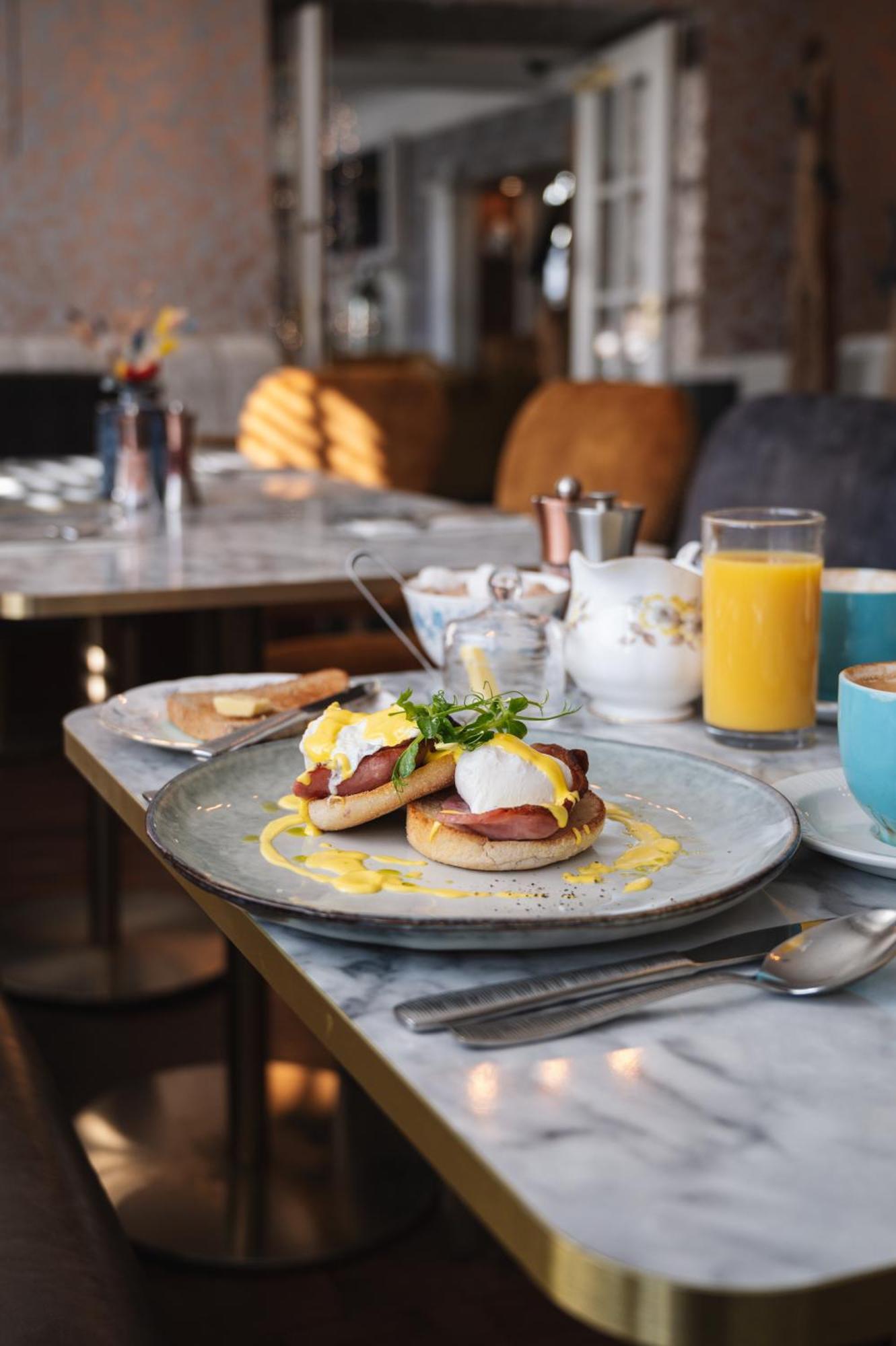 Atholl Arms Hotel Данкельд Экстерьер фото